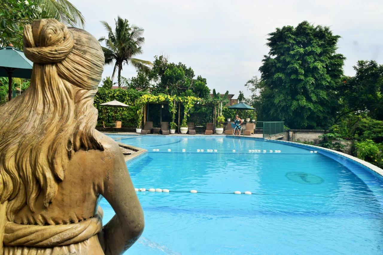 Hotel Deli River And Restaurant Omlandia Medan Dış mekan fotoğraf